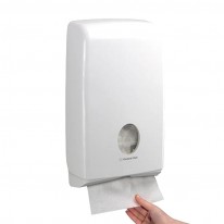 Диспенсър за кърпи за ръце Aquarius Slim 7024